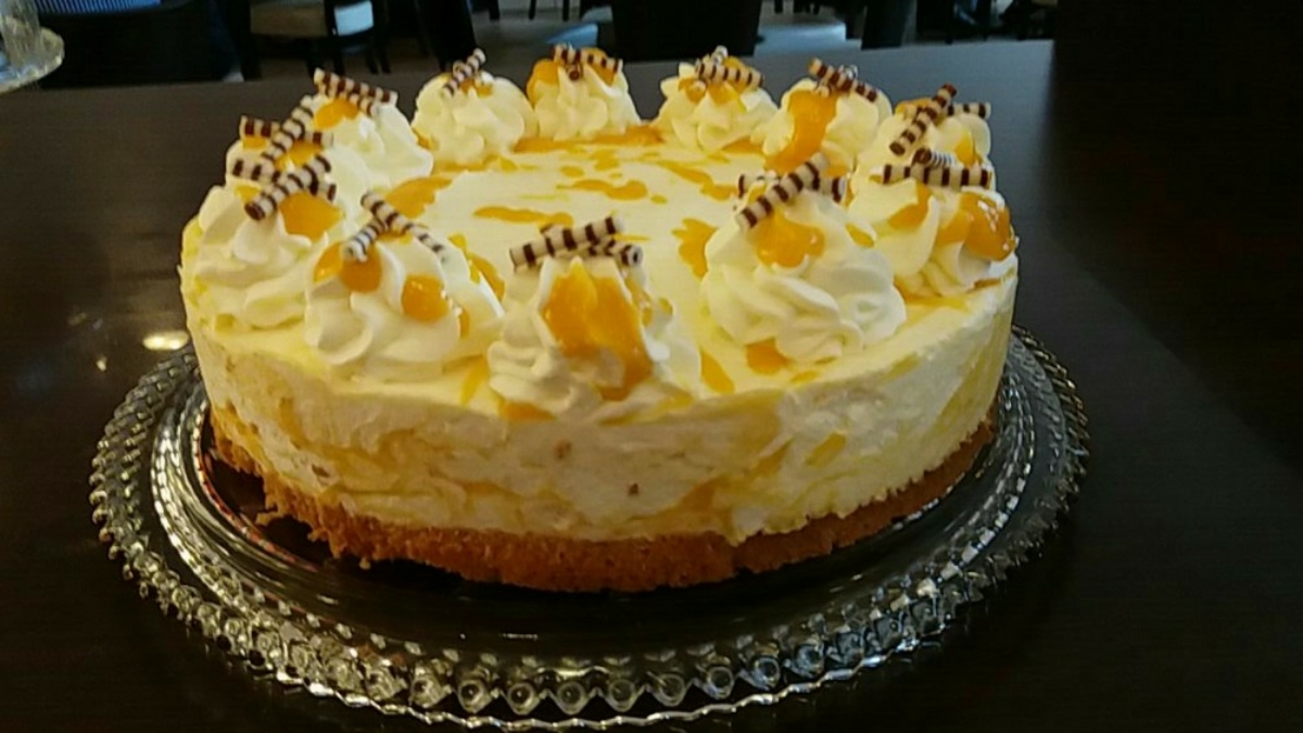 Pfirsich-Maracuja-Torte1